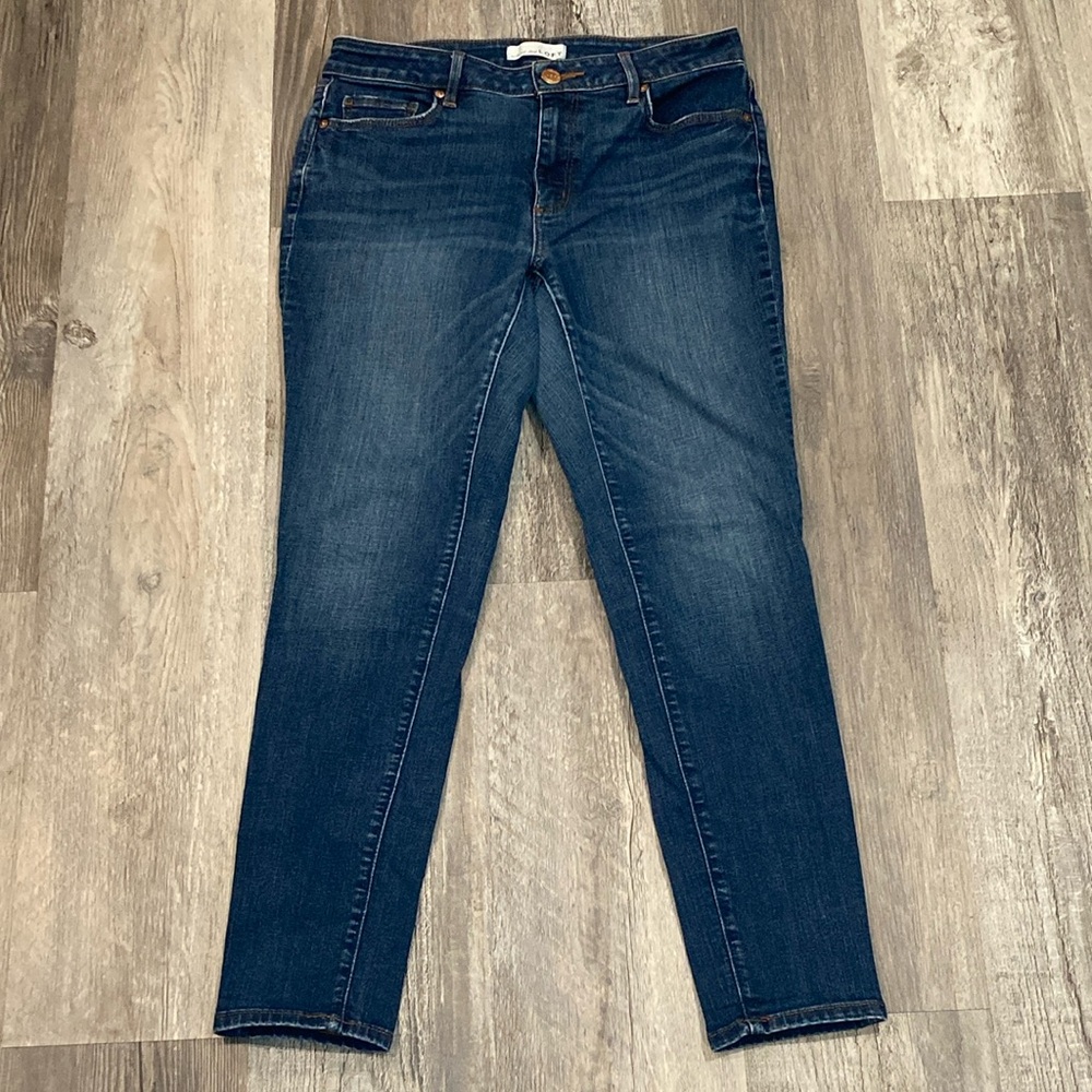 LOFT Dark Blue Curvy Skinny Jeans